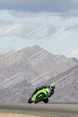 media/Nov-16-2025-Race Pace (Sun) [[8c5fa54630]]/Verified Riders/5-Turn 9 (1135am)/